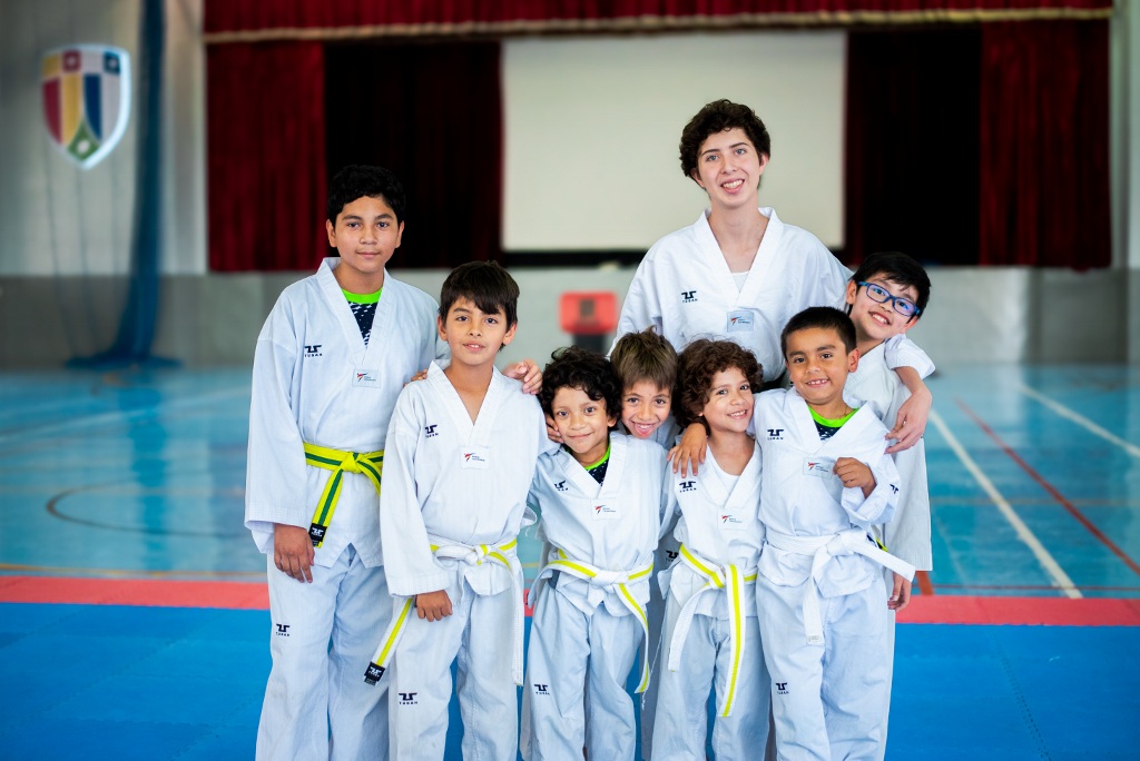 Alumnos felices de APDE El Roble