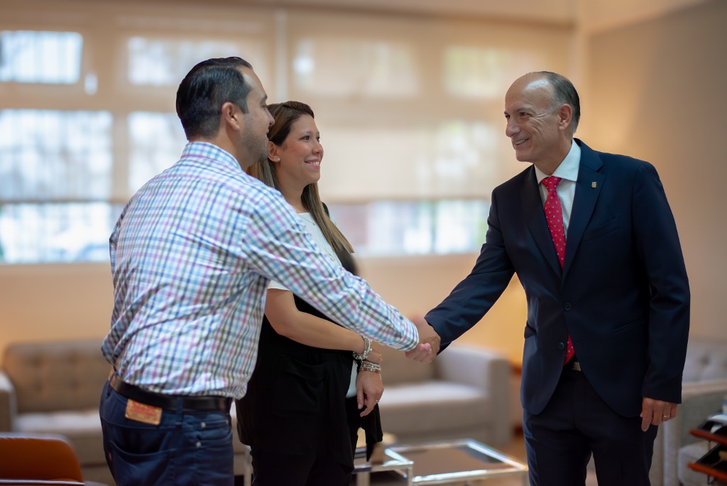 Admisiones en APDE El Roble